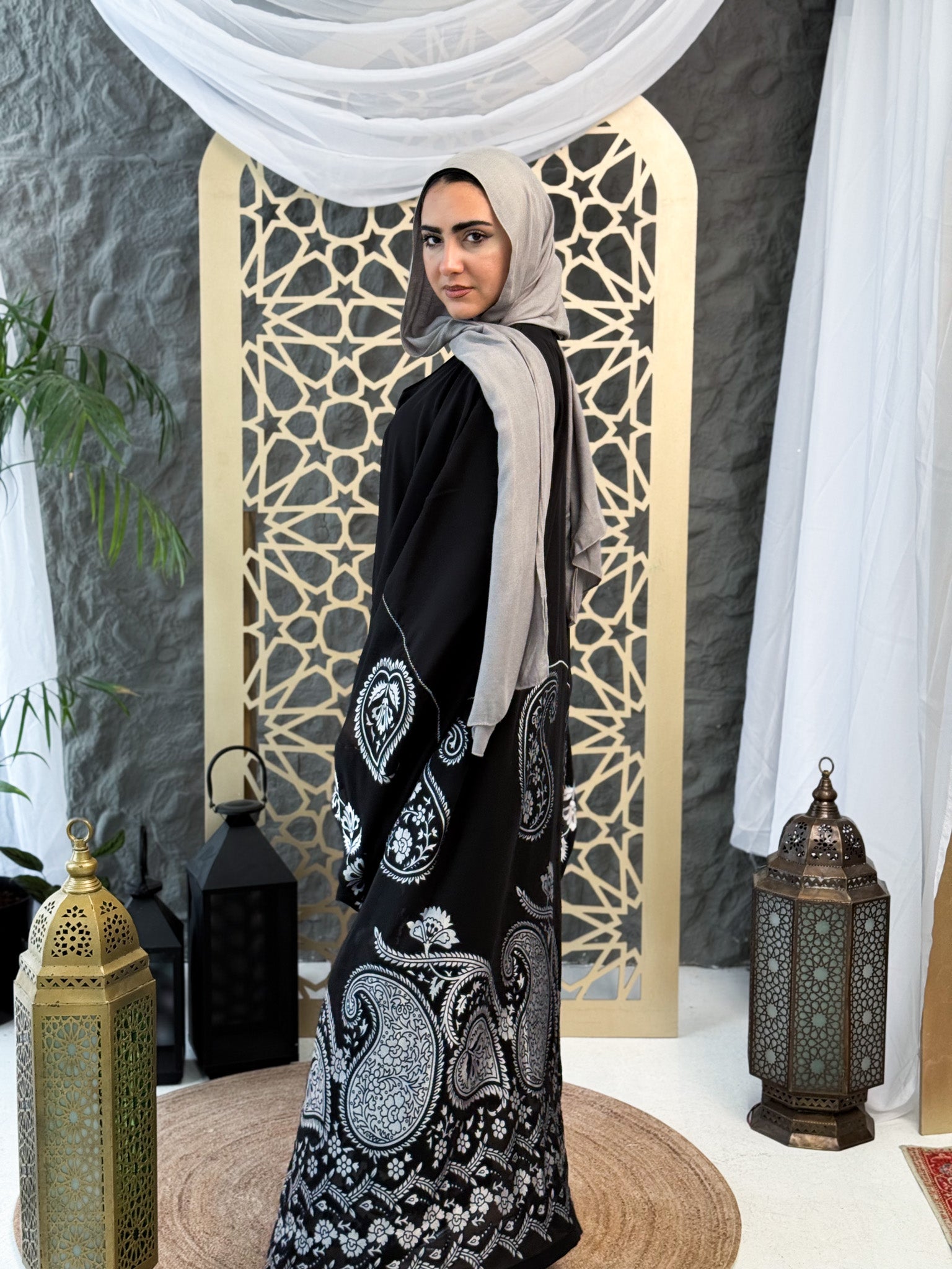 Jacquard Chiffon Abaya