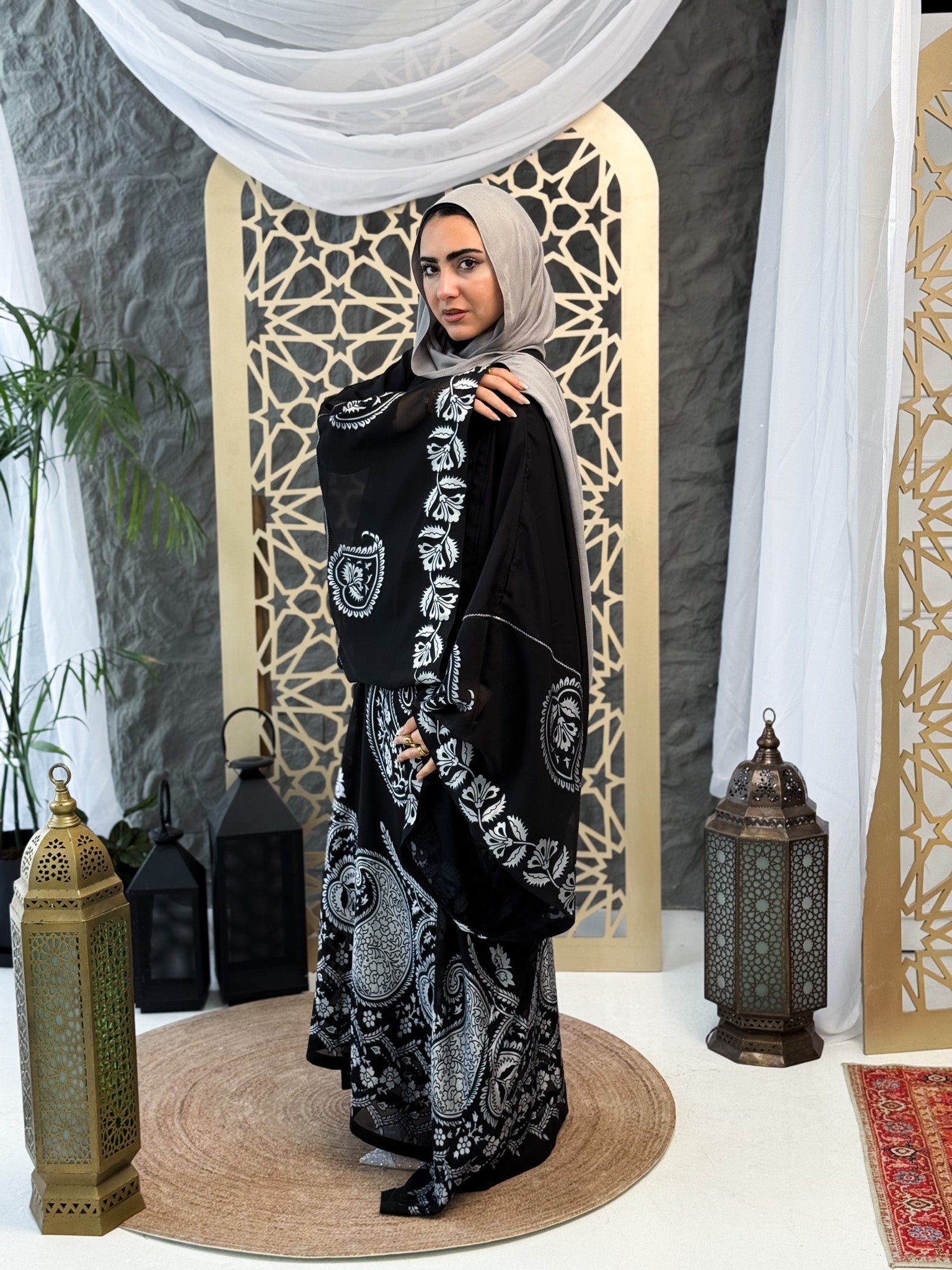 Jacquard Chiffon Abaya