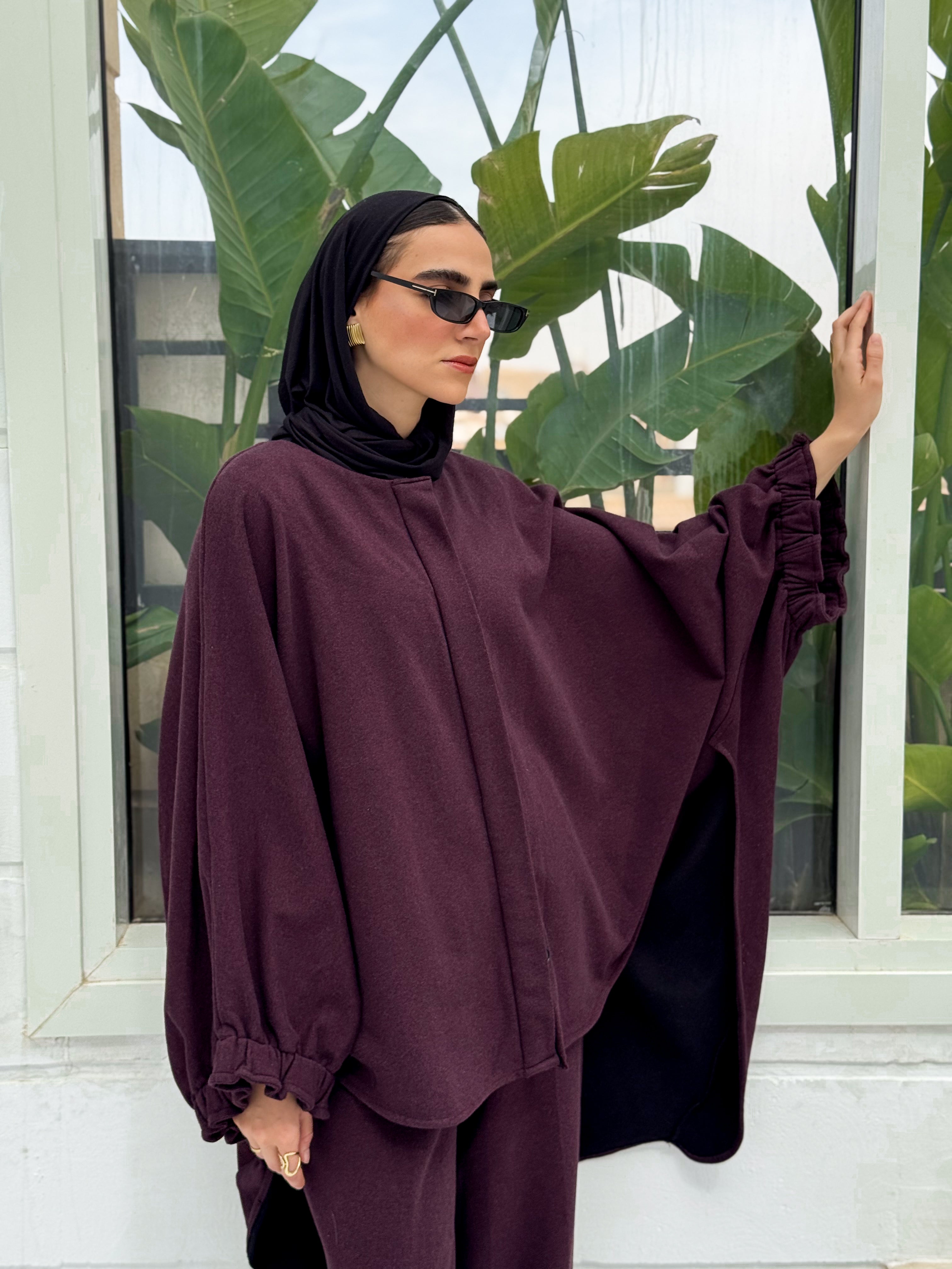 Butter-fly set in burgundy