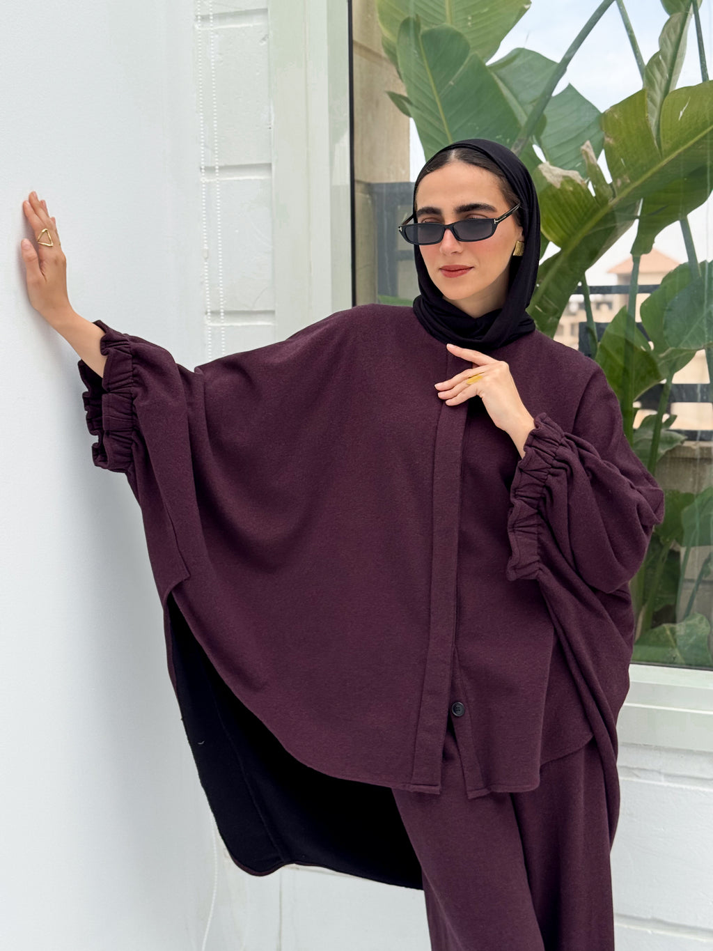 Butter-fly set in burgundy