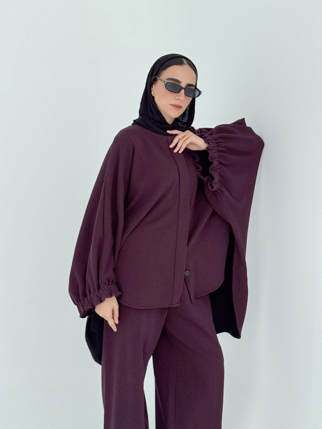 Butter-fly set in burgundy