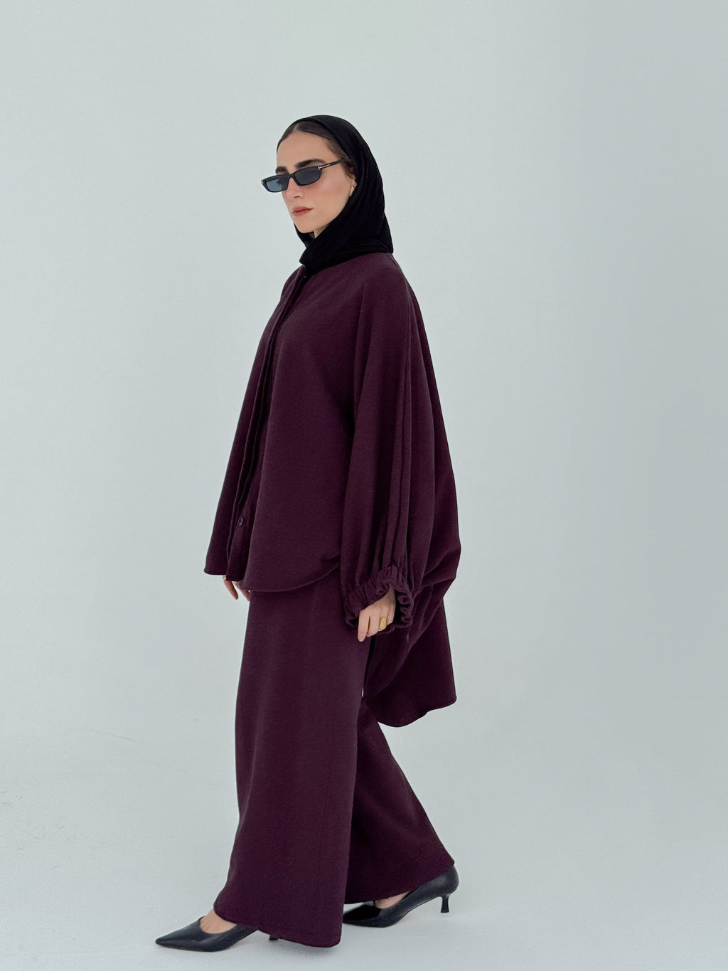 Butter-fly set in burgundy