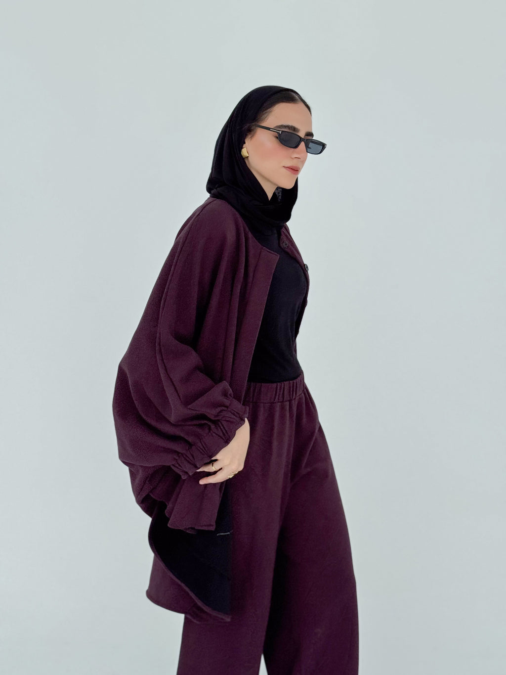 Butter-fly set in burgundy