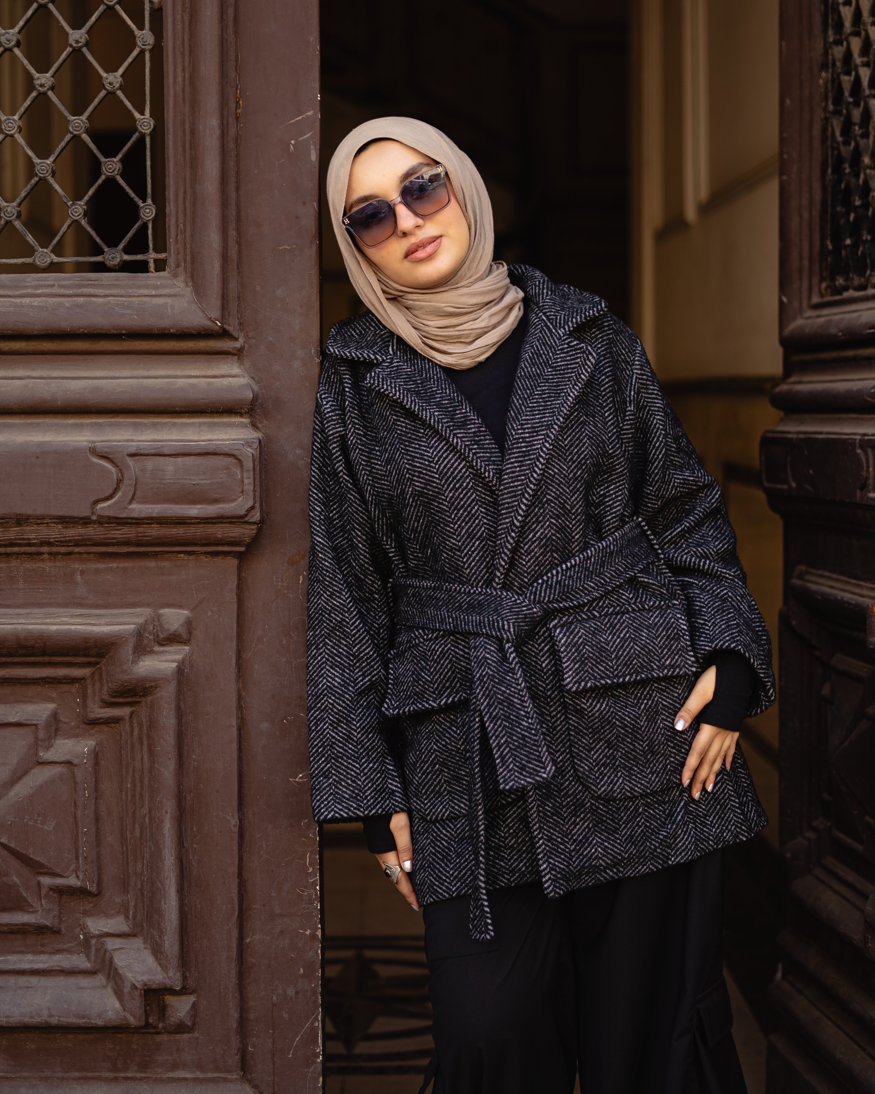 Wool jacket with revere collar