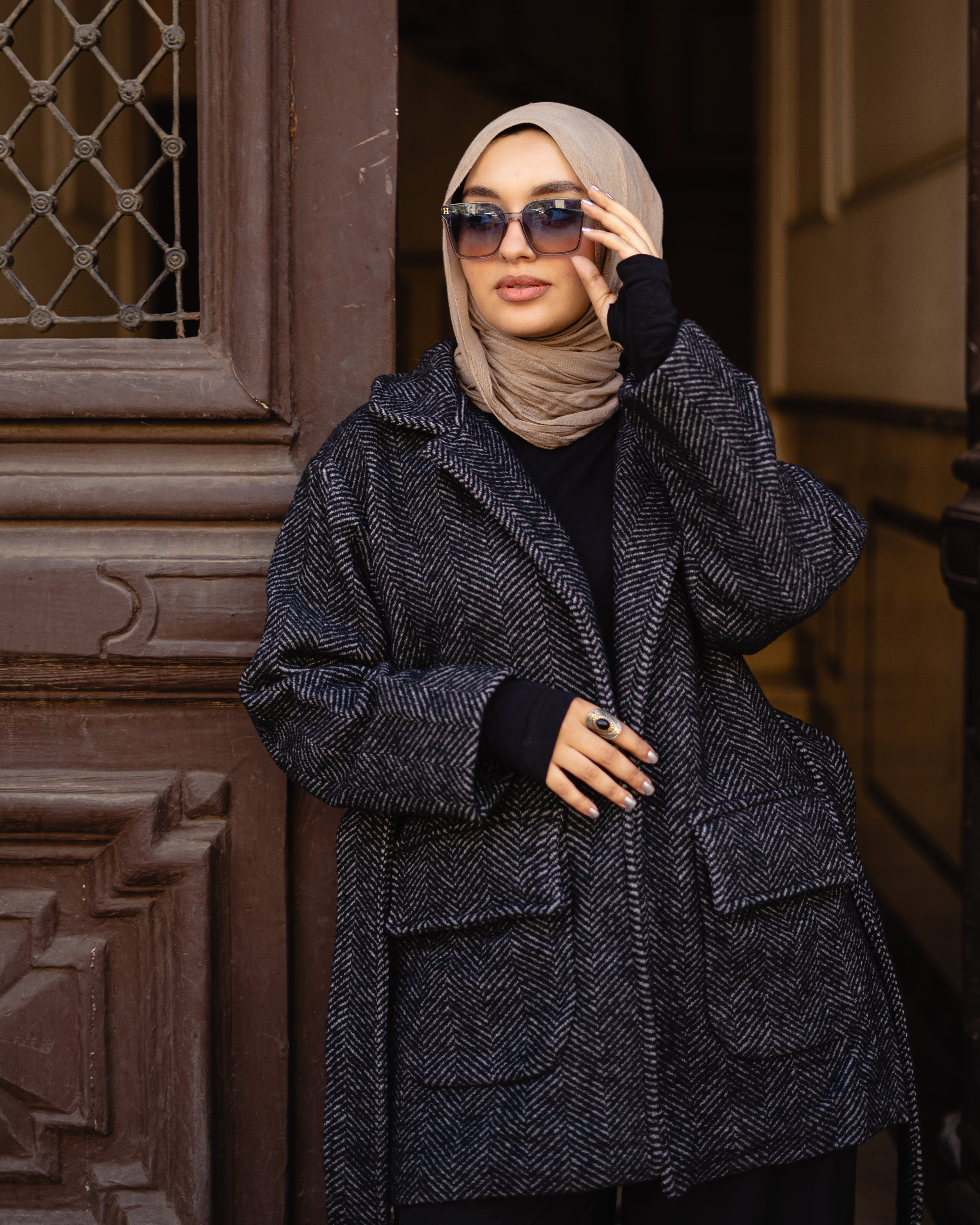 Wool jacket with revere collar