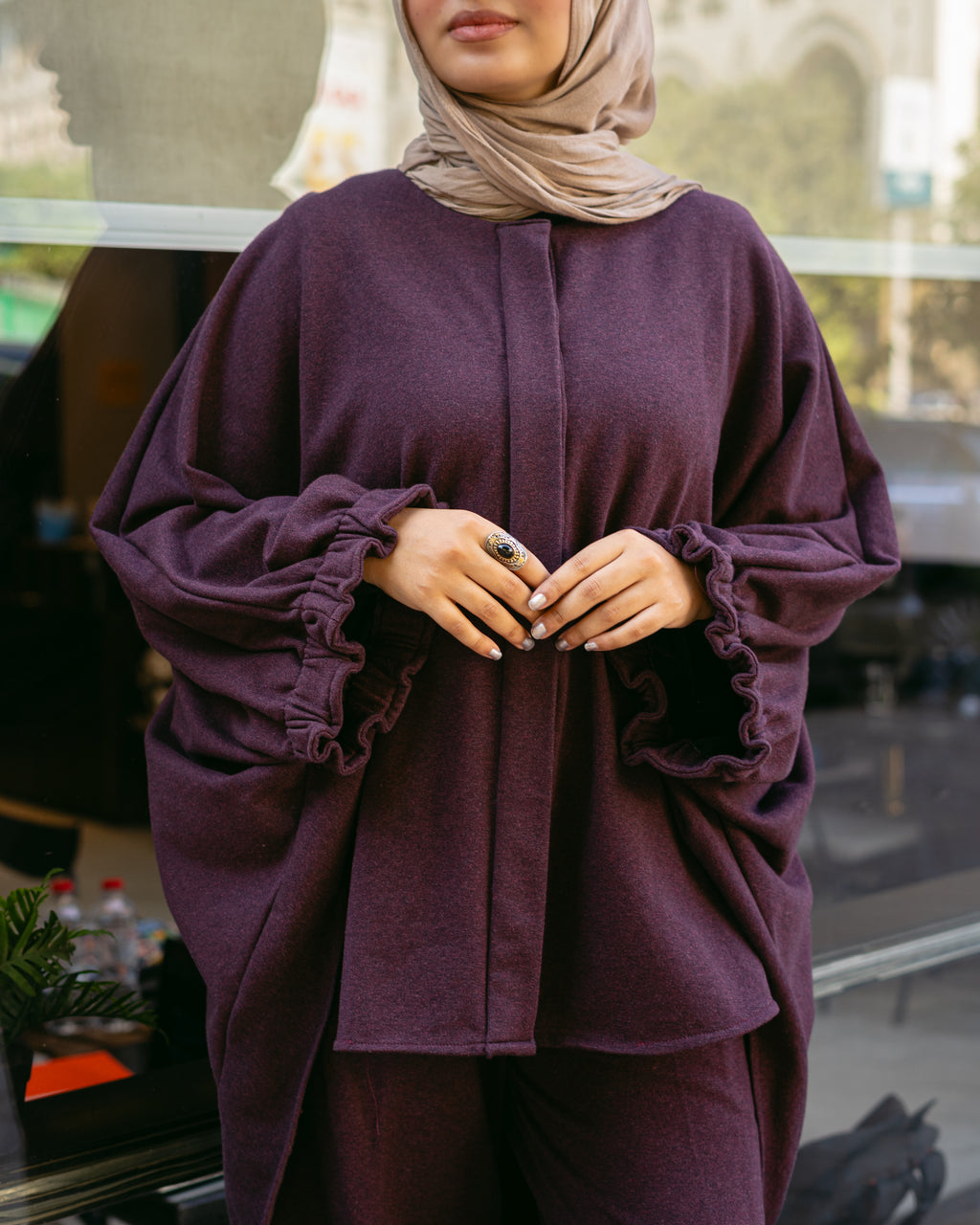 Butter-fly set in burgundy